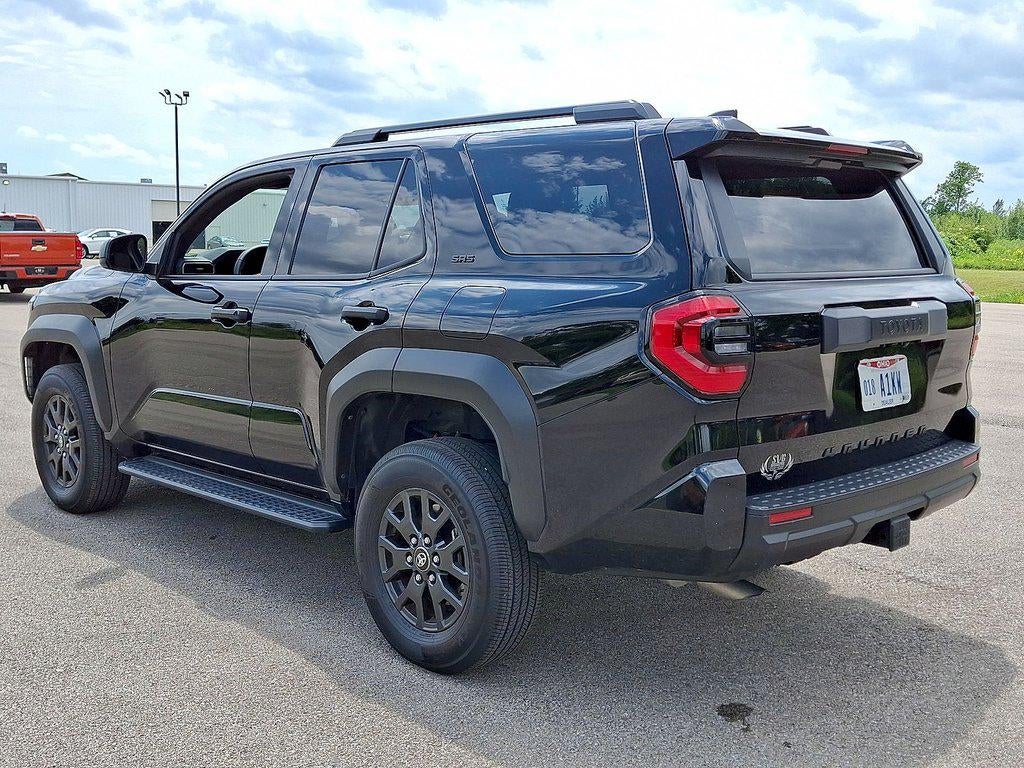 2025 Toyota 4Runner SR5 4WD (Natl)