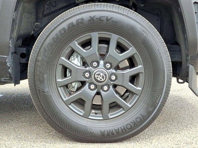 2025 Toyota 4Runner SR5 4WD (Natl)