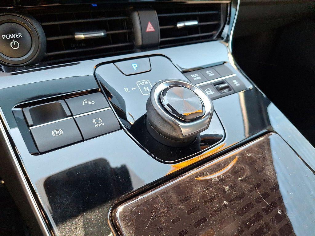 2023 Toyota Bz4x XLE AWD (Natl)
