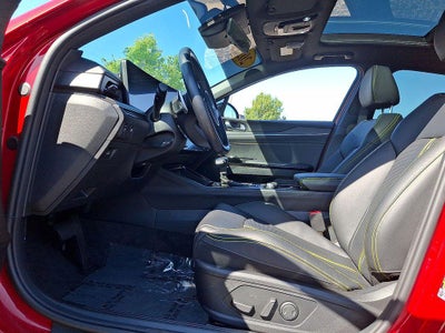 2025 Kia K5 GT