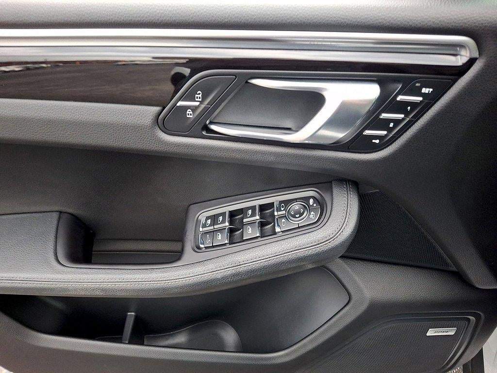 2019 Porsche Macan AWD