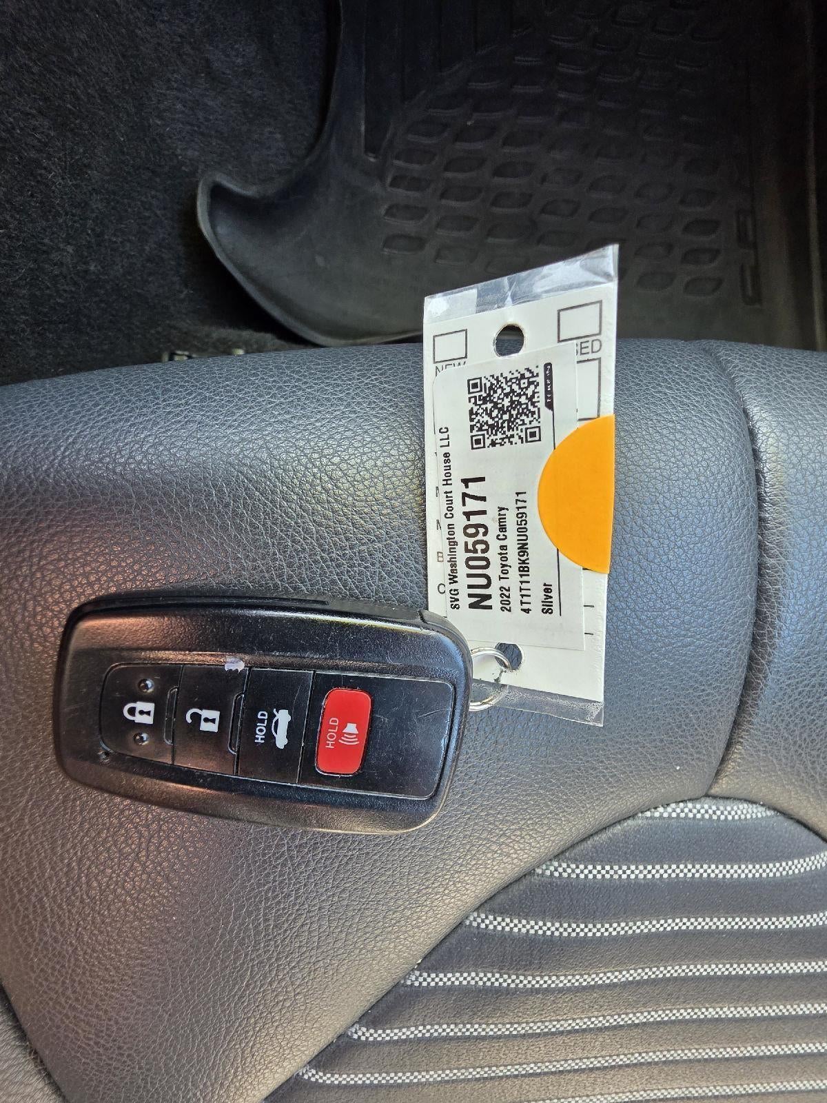 2022 Toyota Camry SE