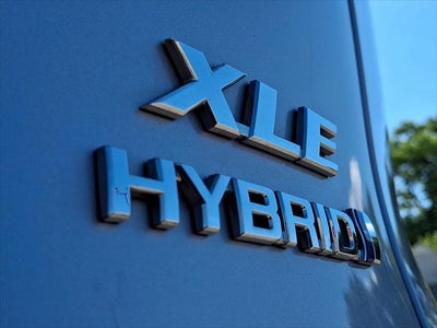 2023 Toyota RAV4 Hybrid XLE