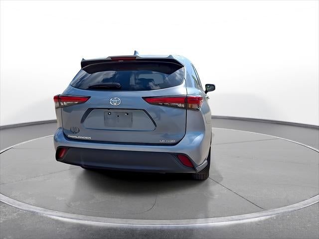 2021 Toyota Highlander LE