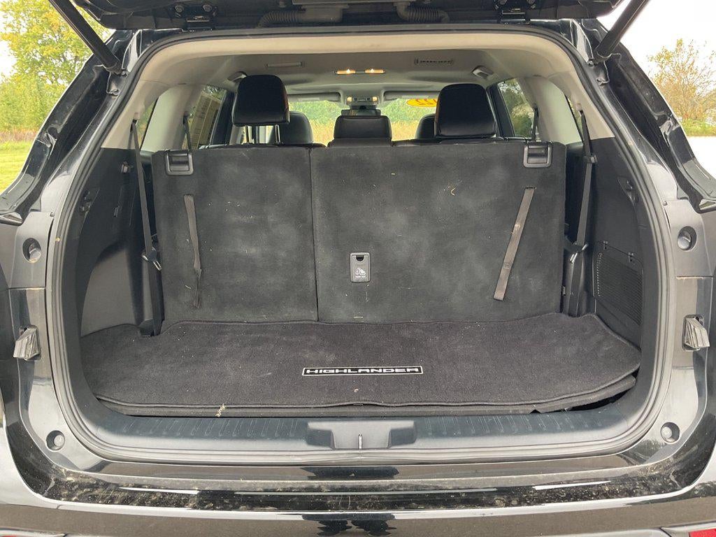 2022 Toyota Highlander Hybrid XLE