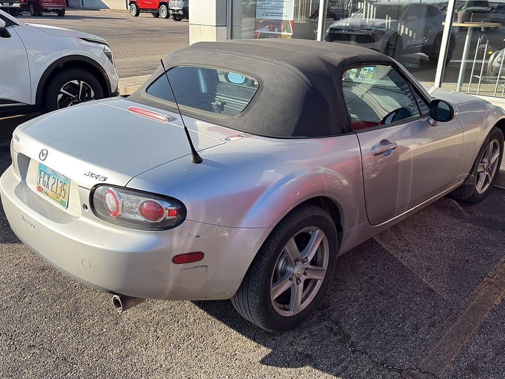 2006 Mazda Mazda MX-5 Miata Touring