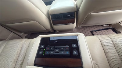 2016 Lexus LX 570 4WD 4dr