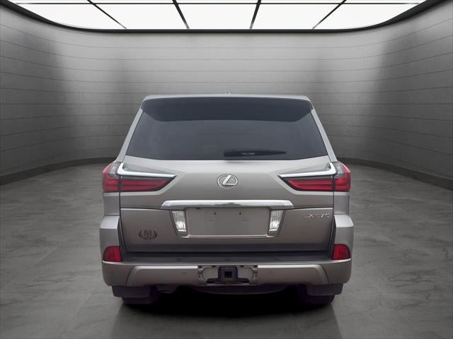 2016 Lexus LX 570 4WD 4dr