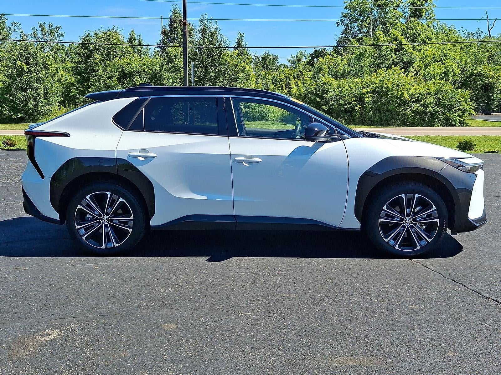 2023 Toyota bZ4X Limited