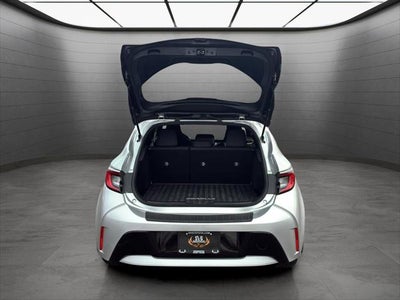 2025 Toyota Corolla Hatchback SE