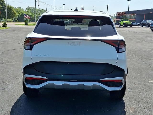2024 Kia Sportage LX