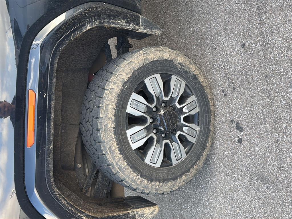 2024 GMC Sierra 2500HD Denali