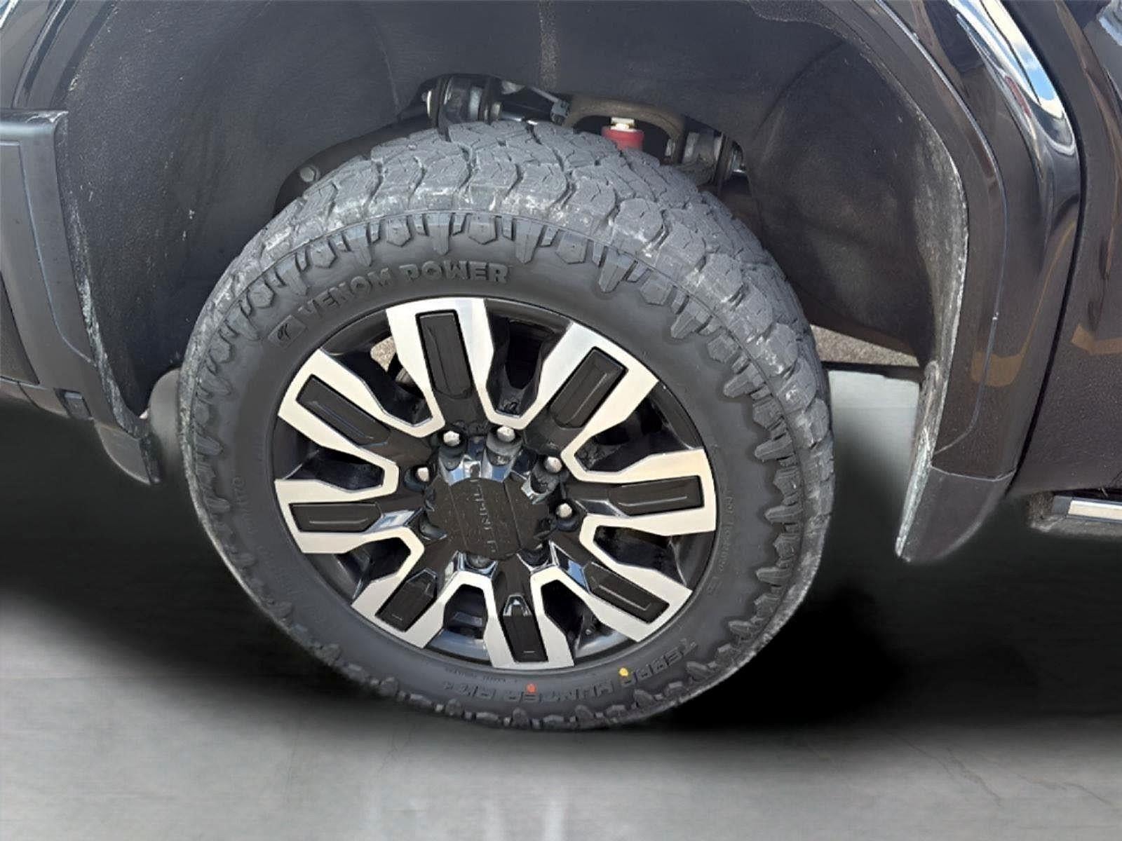 2024 GMC Sierra 3500HD Denali Ultimate