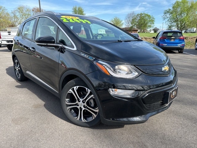 Used 2020 Chevrolet Bolt EV Premier with VIN 1G1FZ6S09L4127660 for sale in Greenville, OH