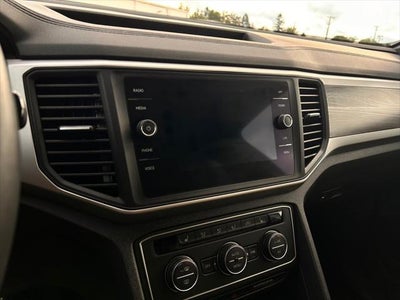 2021 Volkswagen Atlas Cross Sport 2.0T SE w/Technology