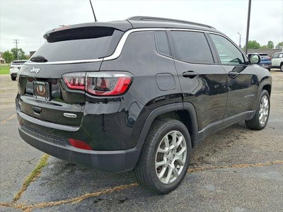 2023 Jeep Compass Latitude Lux