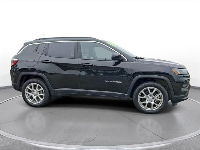 2023 Jeep Compass Latitude Lux