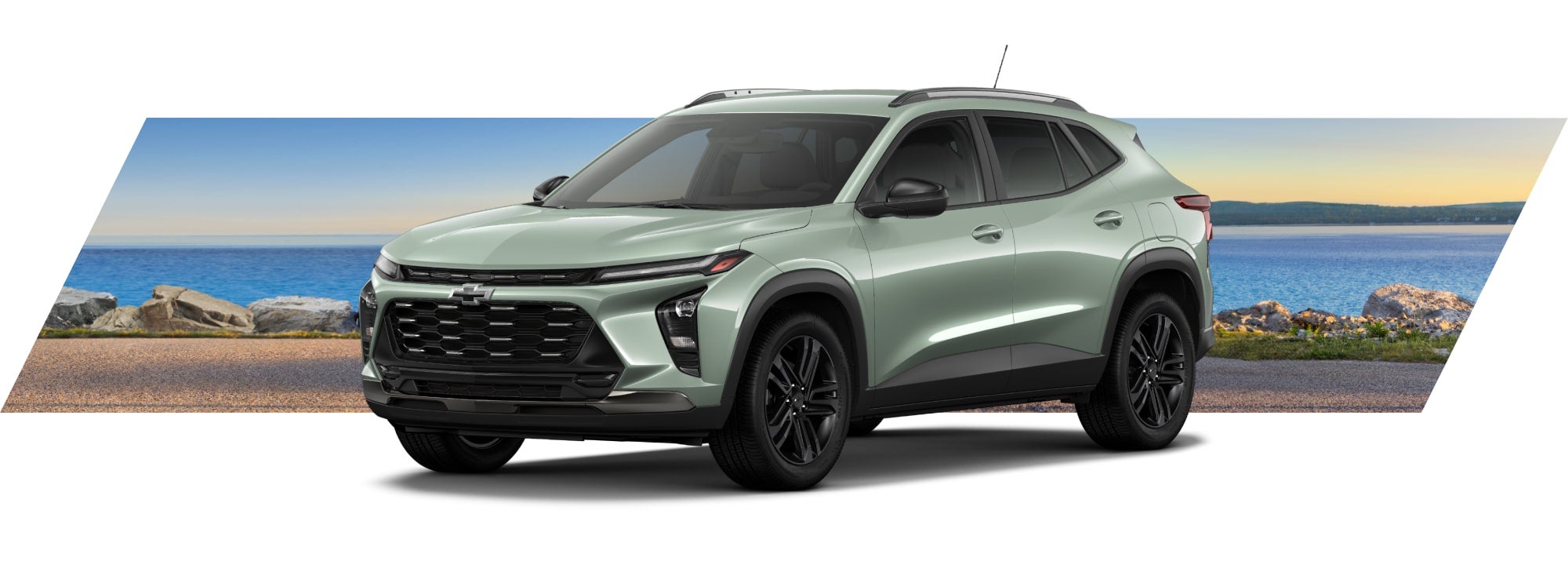 a green 2025 chevrolet trax